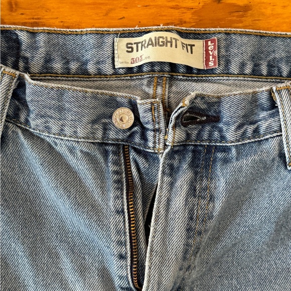 Vintage Levi’s 505s Men’s 34x30 Light Wash Denim Straight Leg - Picture 7 of 8